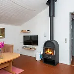 6 Person Holiday Home In Hejls * Hejls
