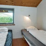 6 Person Holiday Home In Hejls Сasa de vacaciones