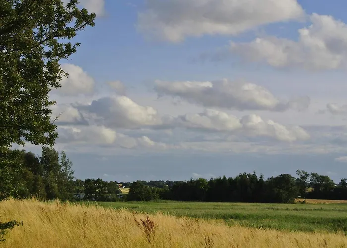 Tranquil Retreat In Hejlsminde-by Traum